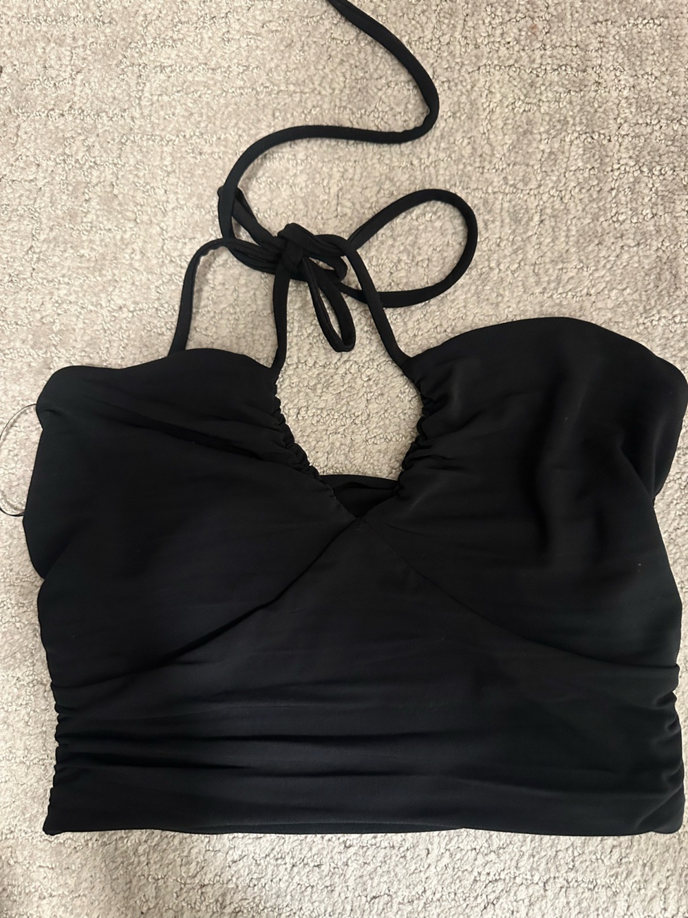 Abercrombie & Fitch Halter Crop Top